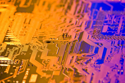 二元背景集成電路與芯片軟件開發